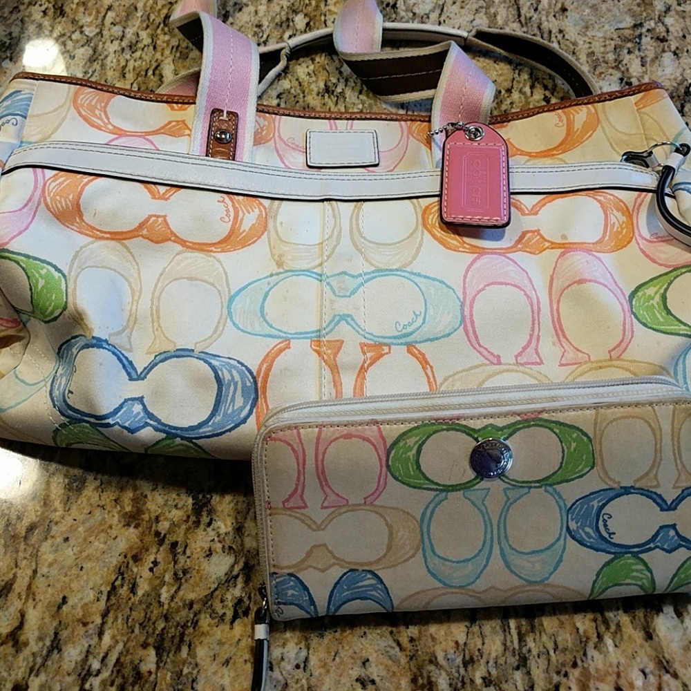 Matching purse and wallet