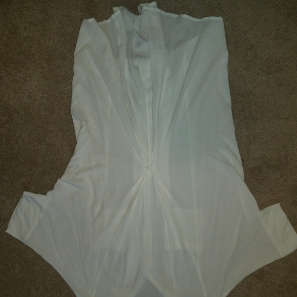 Button down top - Picture 2 of 5