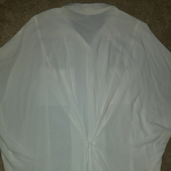 Button down top - Picture 4 of 5