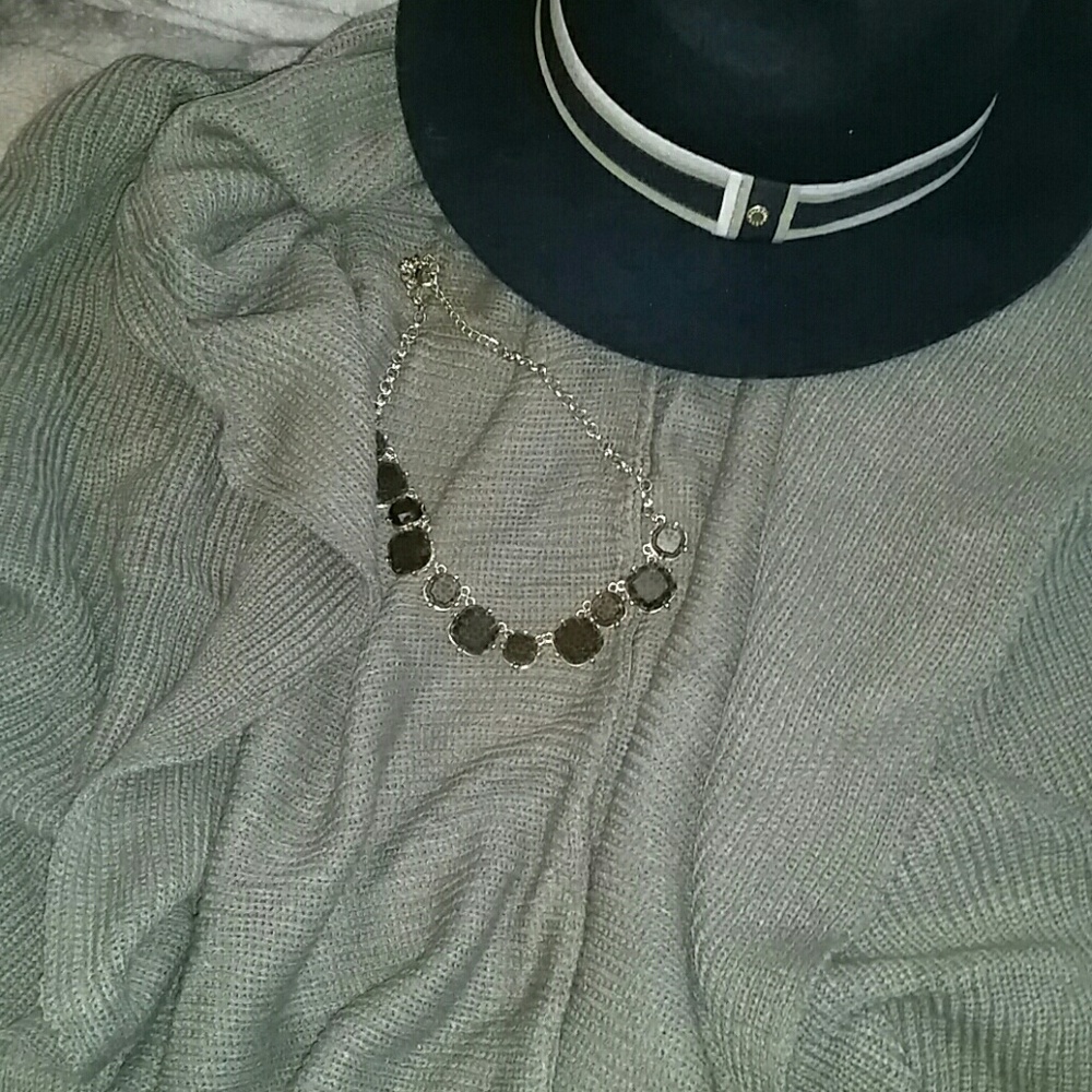 Olive cardigan ☆ LAST ONE! ☆ - Picture 8 of 8