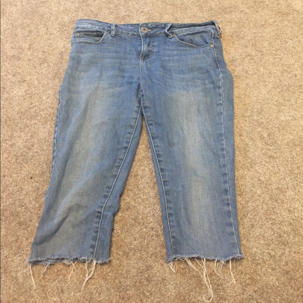 bullhead jean capris