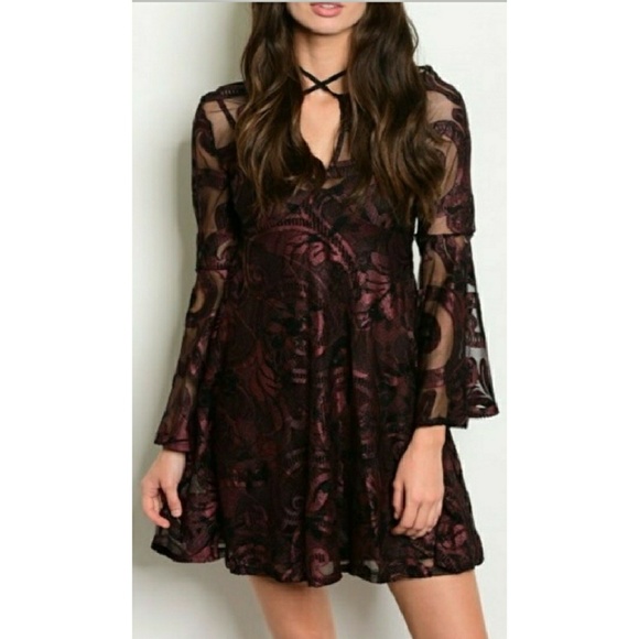 🔵SOLD - NWT | Maroon Bell-Sleeve Skater Dress (S) - Picture 2 of 8