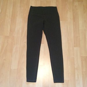 Athleta Herringbone chaturanga tight yoga