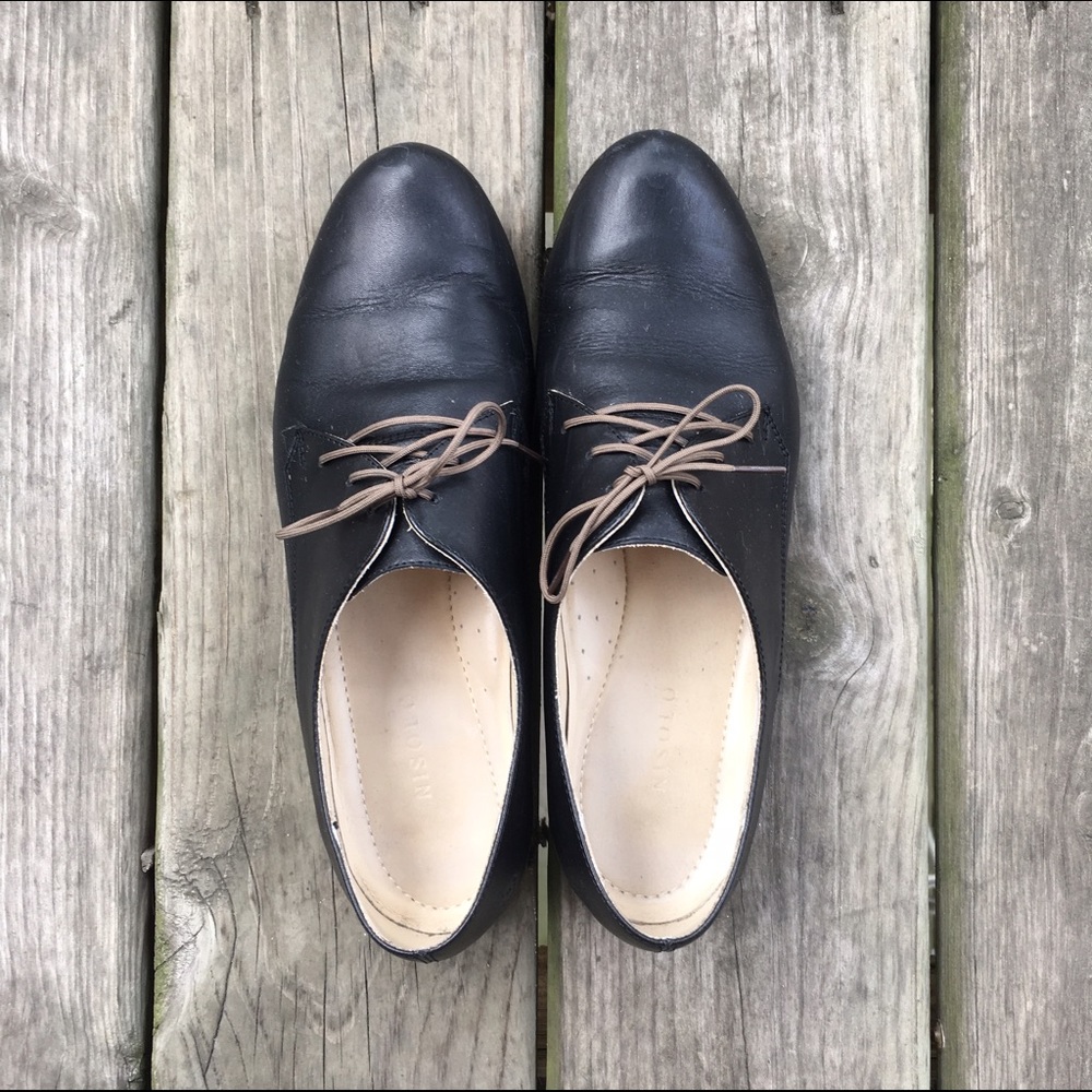 Nisolo Oxfords, black leather, size 9.5