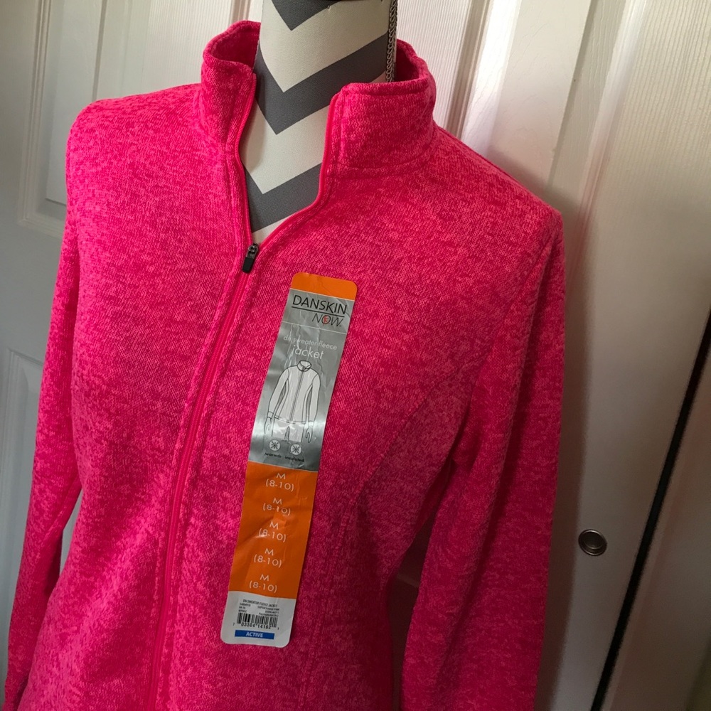 💞 Fleece Jacket 💞 - Picture 3 of 7