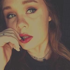 Meet your Posher, Kaitlyn