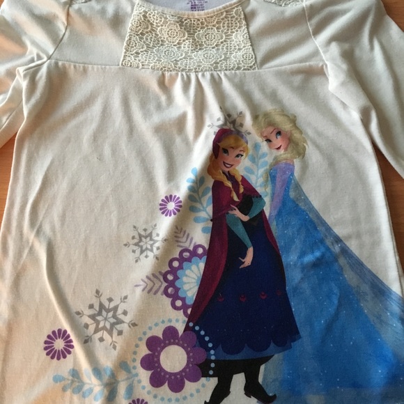 Super Adorable Disney Frozen Long Sleeve - Picture 2 of 6