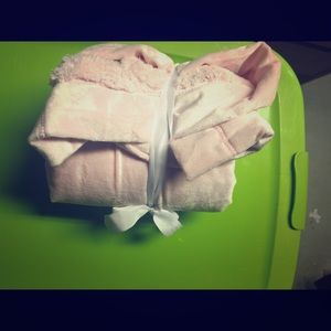 Baby blanket. Pink. New with tag