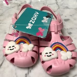 Bnwt pink zaxy rainbows size 8