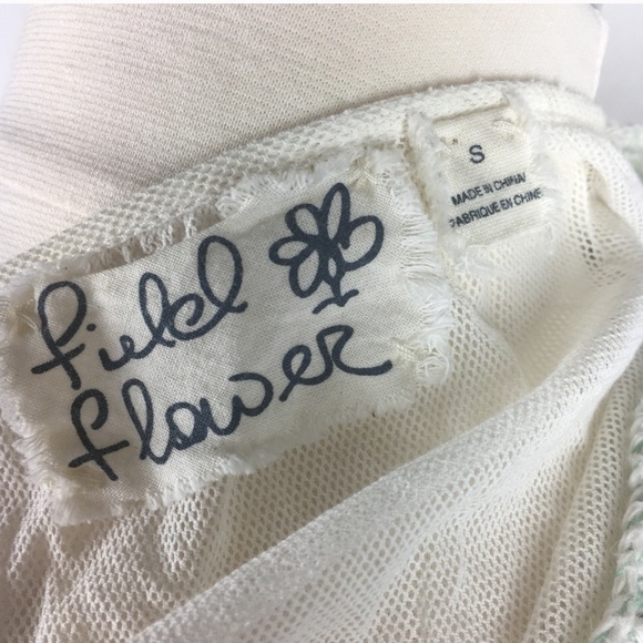 Lace overlay sweater - Picture 5 of 5