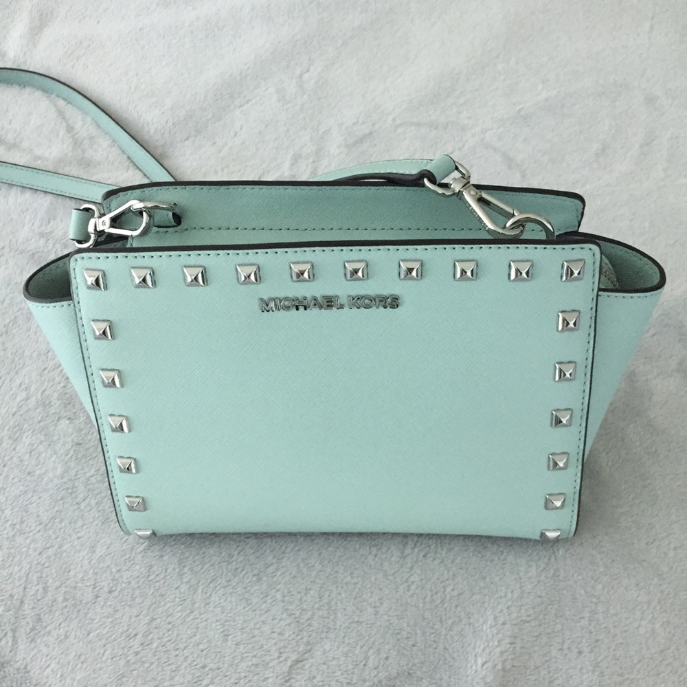 Michael Kors Selma Stud Md Messenger Add'l Photos