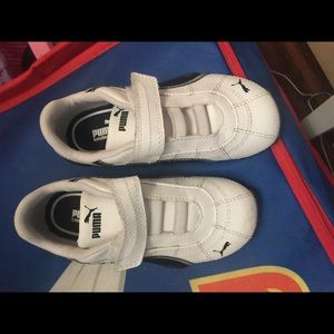 Puma. Sneakers. Size 10