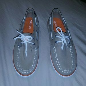 Boys shoes ***only worn once***