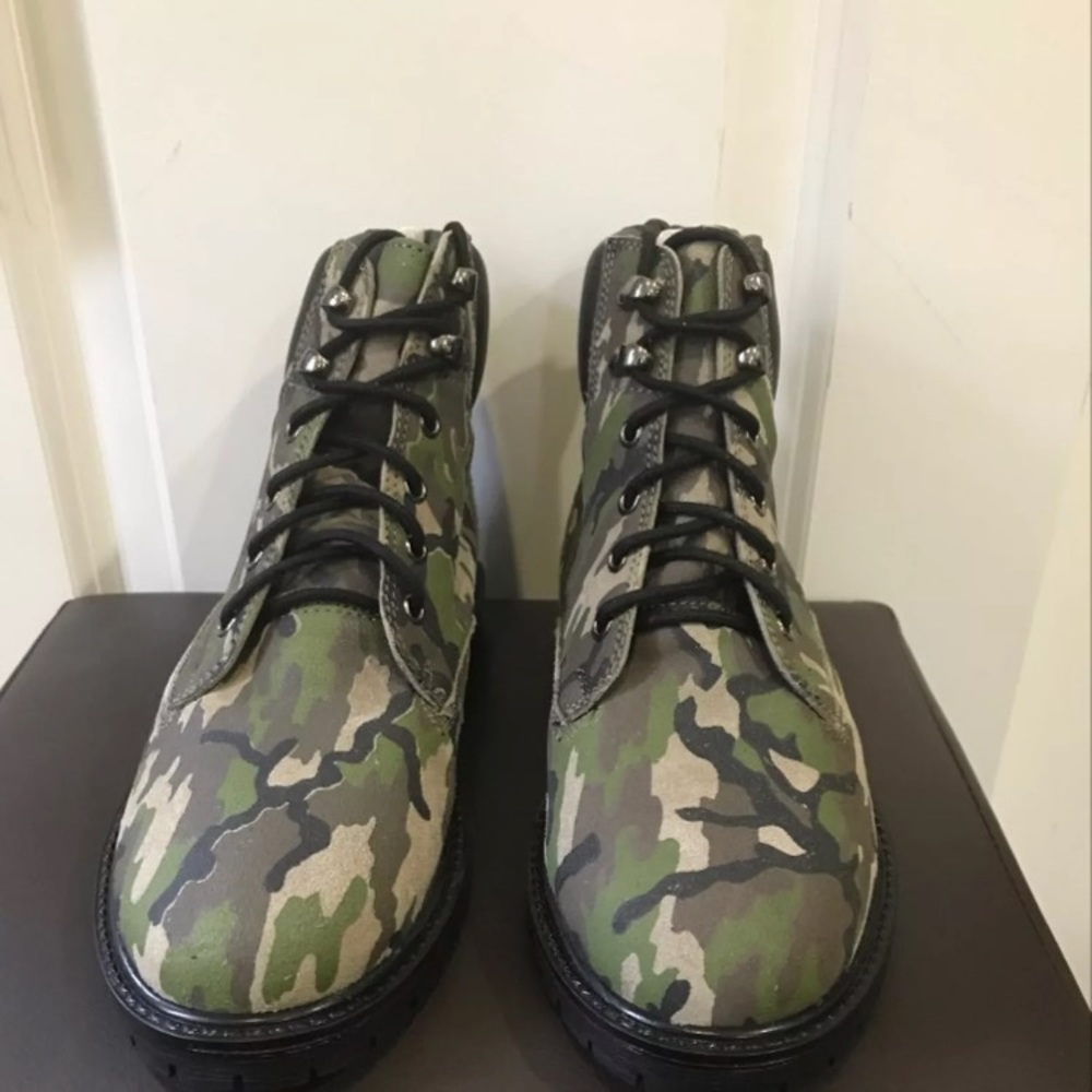 Camo boots
