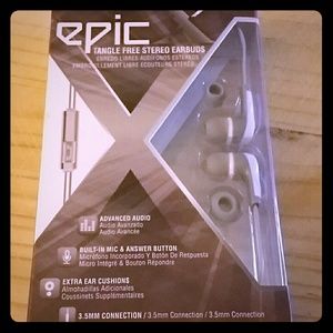 *FINAL*Cody Epic Stereo Earbuds NWT