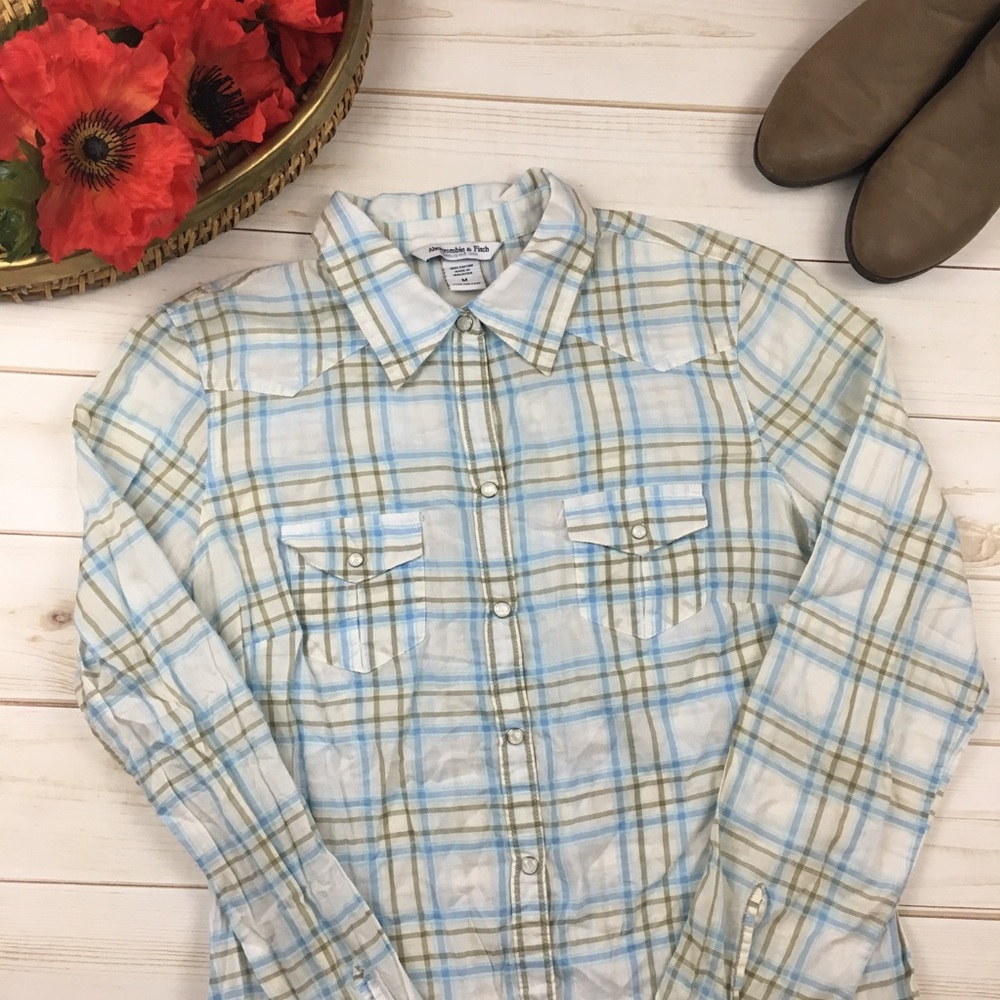 Abercrombie Light Blue Plaid Pearl Snap Shirt M