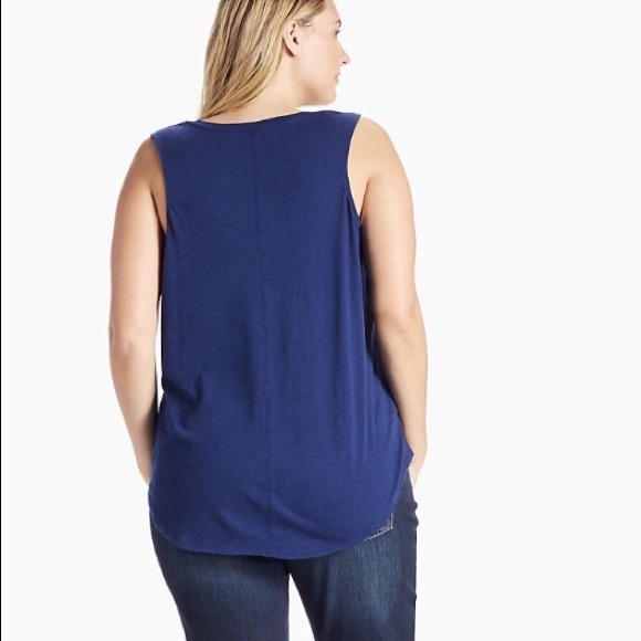 Lucky Brand Top Plus New with Tags - Picture 3 of 3