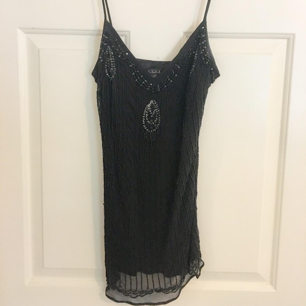 🎈SALE!🎈Laundry by Shelli Segal Silk Beaded Tank