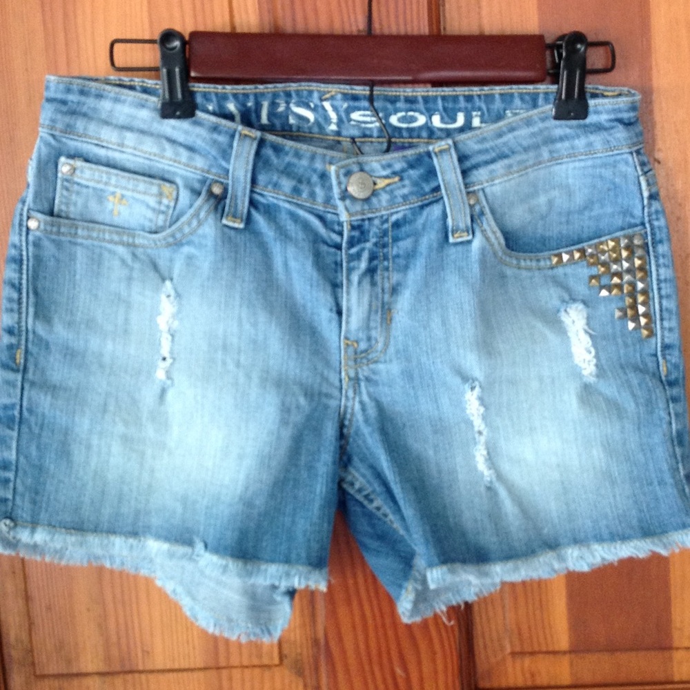 Gypsy Soul shorts.