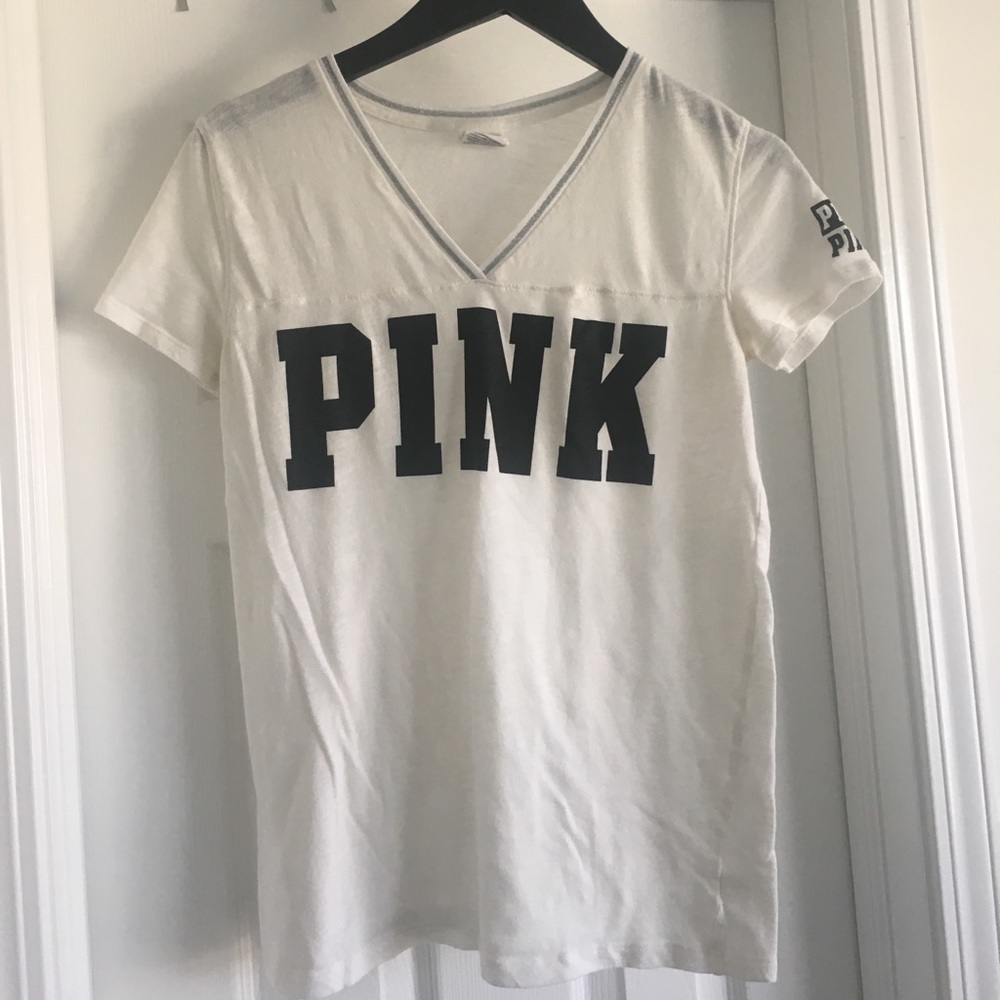 VS Pink V-neck