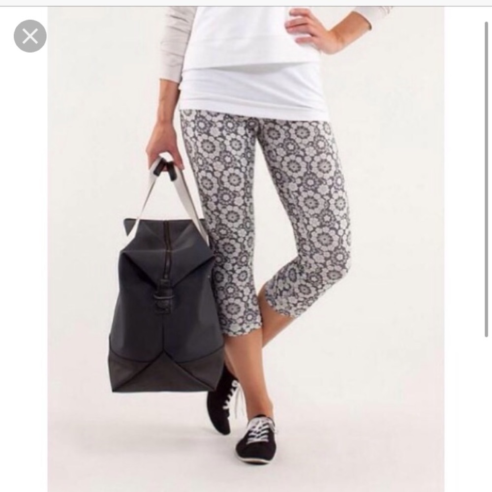 Lulu lemon cropped leggings