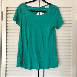 Anthropologie (t.la) shirt with back keyhole