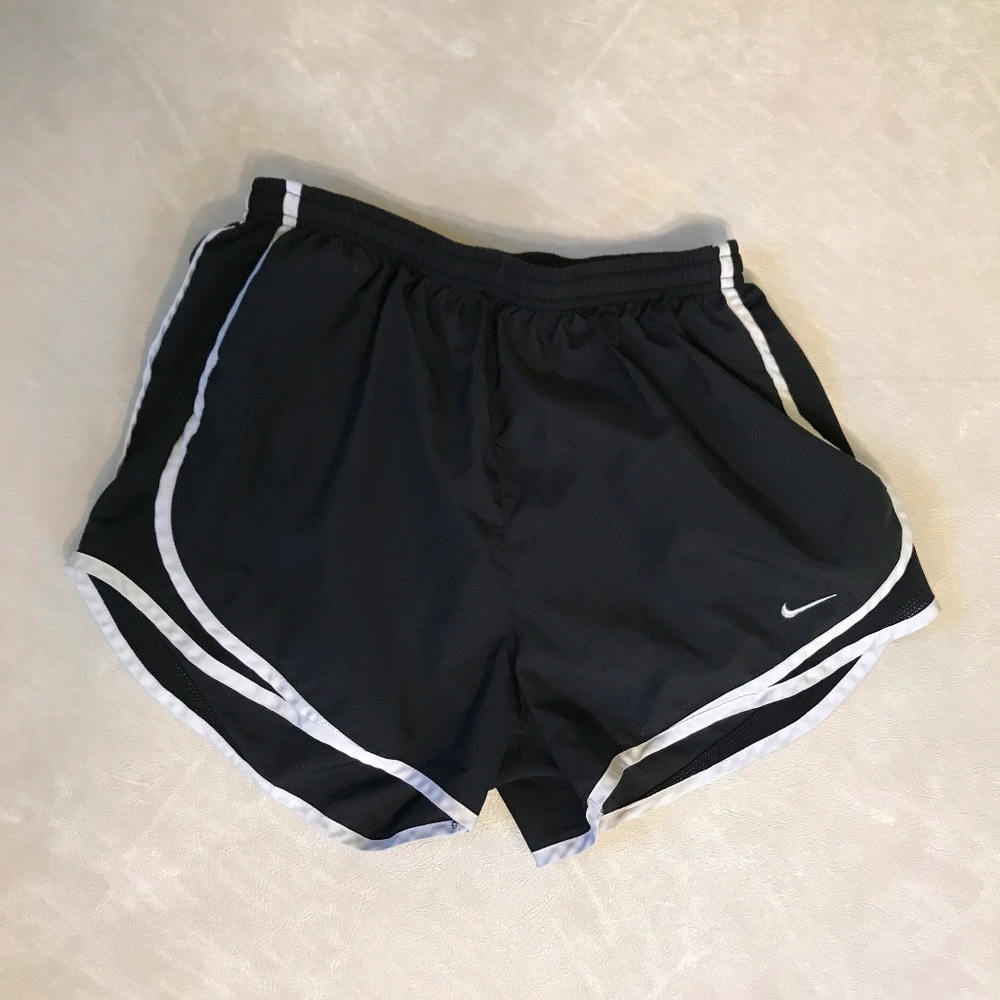 nike dri fit tempo running shorts black medium