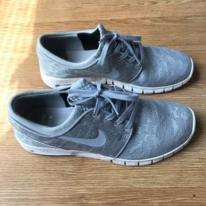 Men's Nike Stefan Janoski Max  Gray