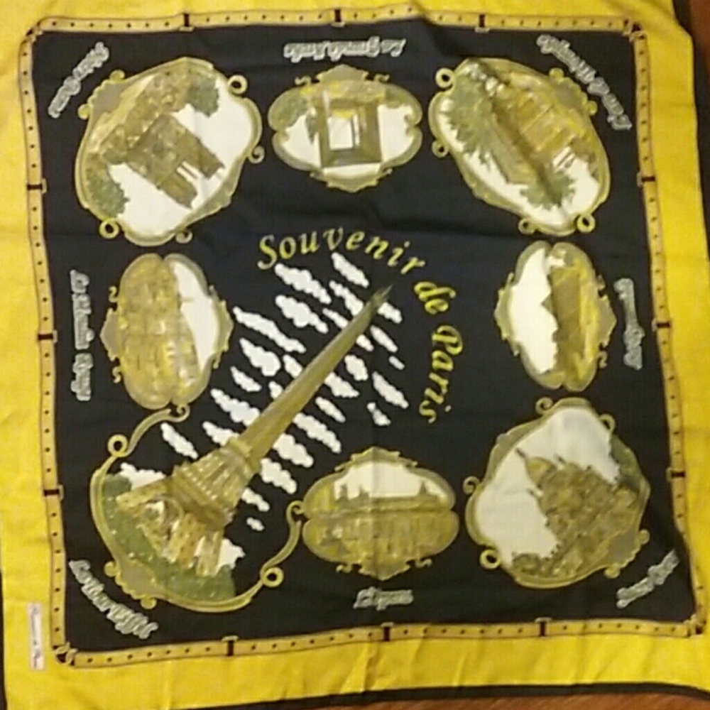 Souvenir de paris scarf