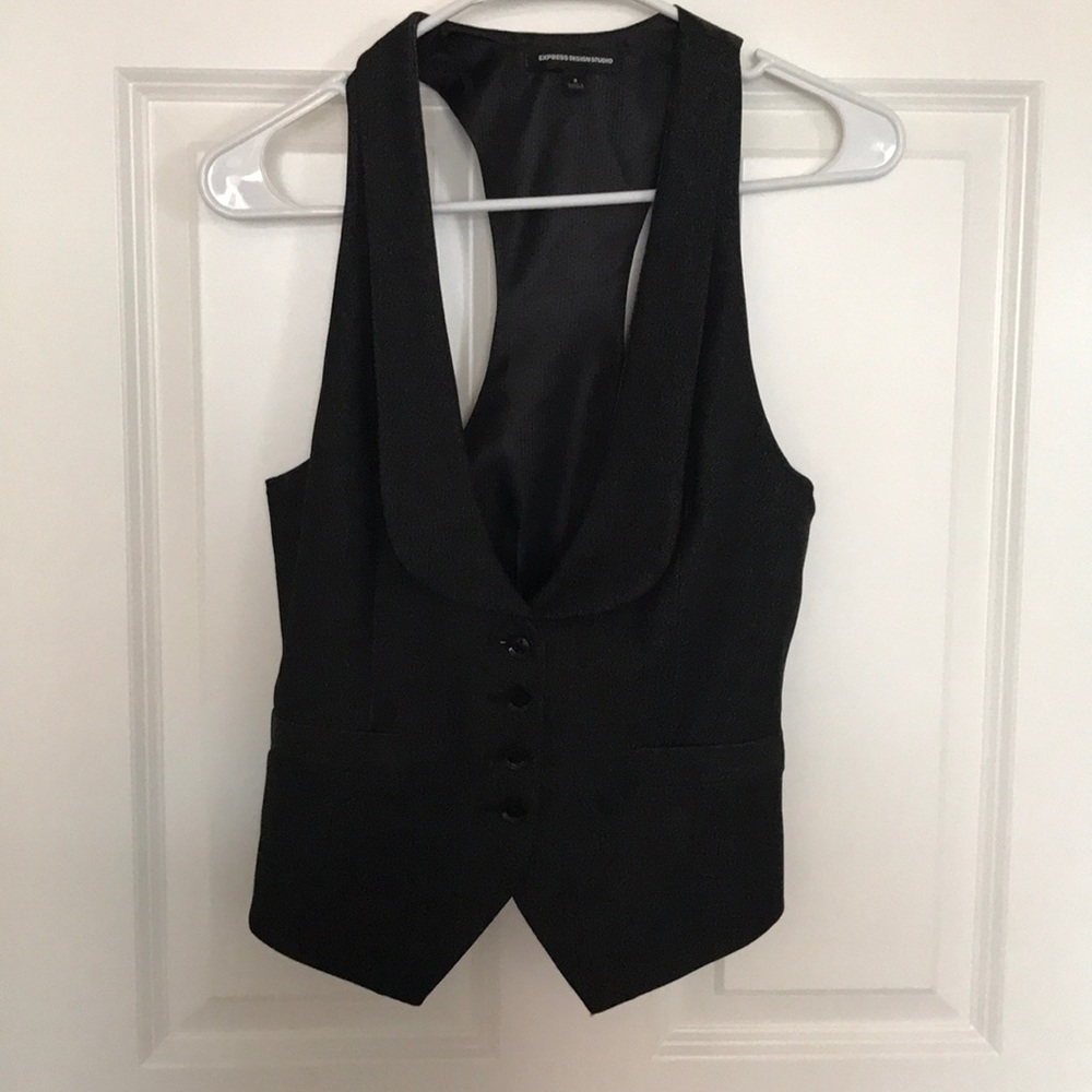 Express vest