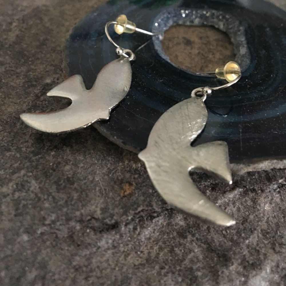 Dangly bird earrings