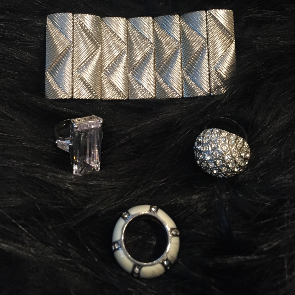 Glam Meets Tribal 4 piece Set