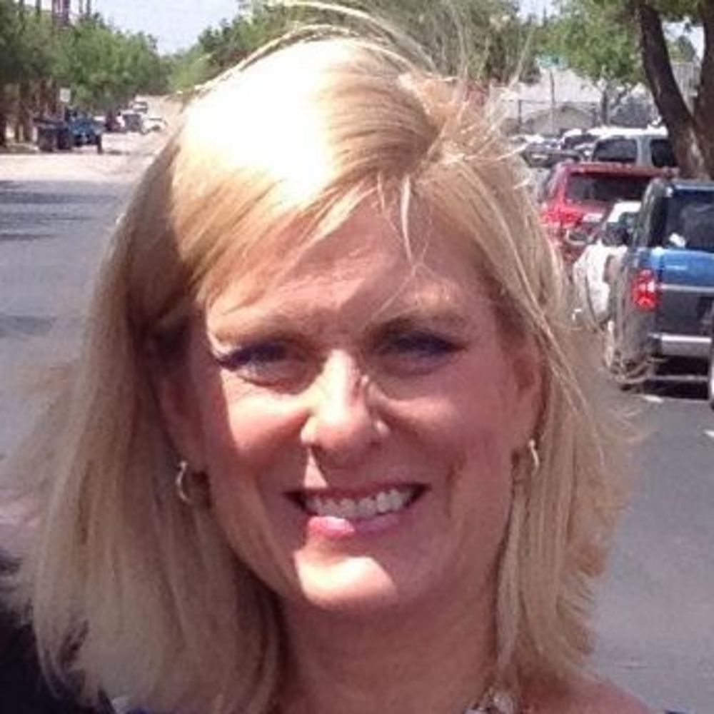 Meet your Posher, Carrie