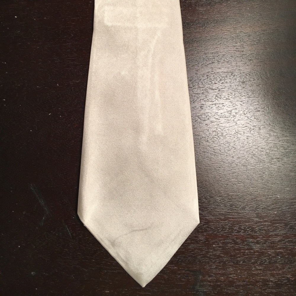 Silver silk tie by Polo