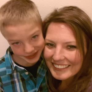 Meet your Posher, Angie