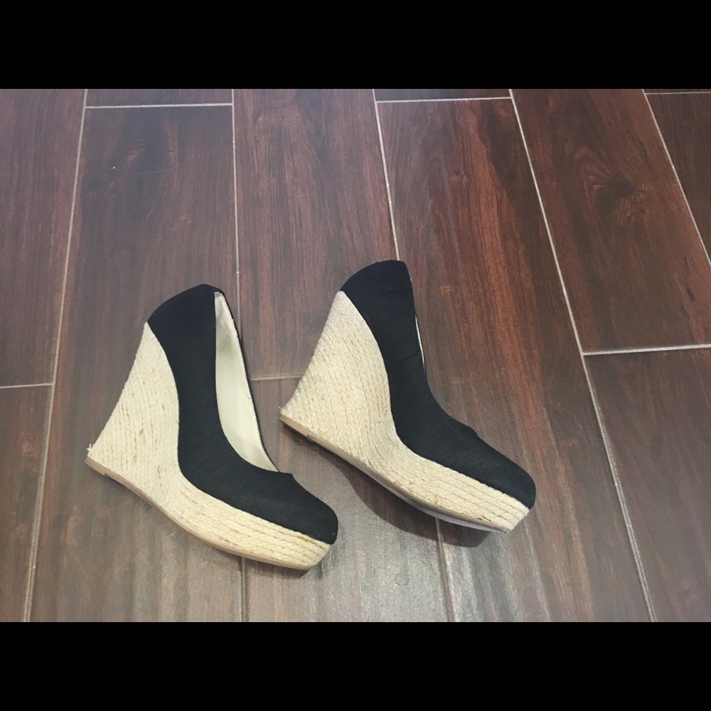 Espadrilles - Picture 4 of 4