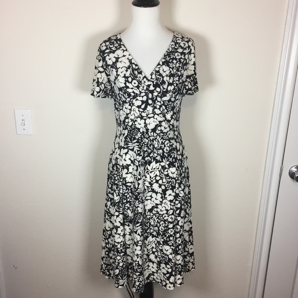 Chaps Stretchy Dress