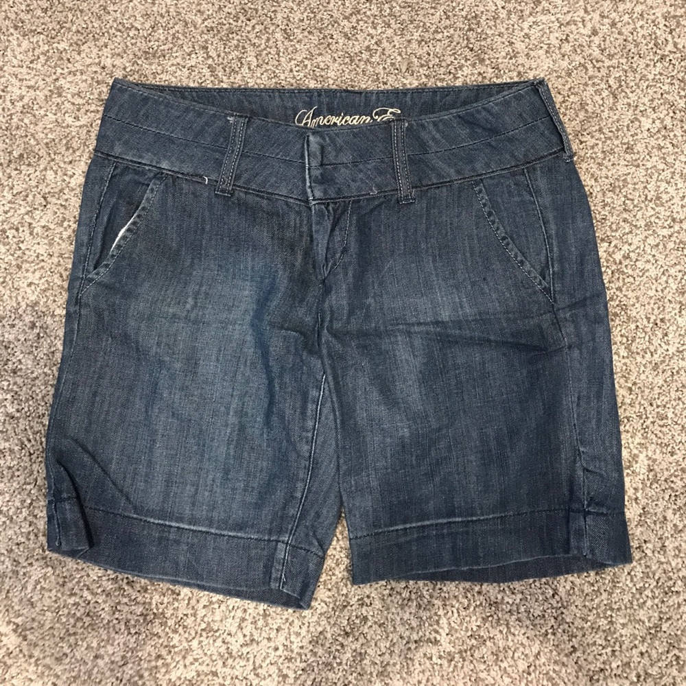 American Eagle Bermuda shorts