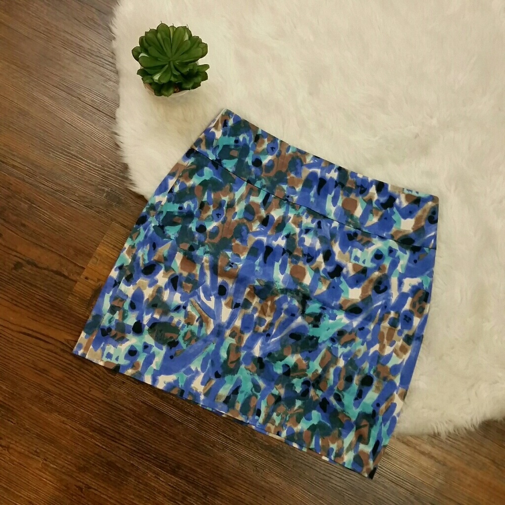 Ann Taylor blue multicolor skirt sz 4
