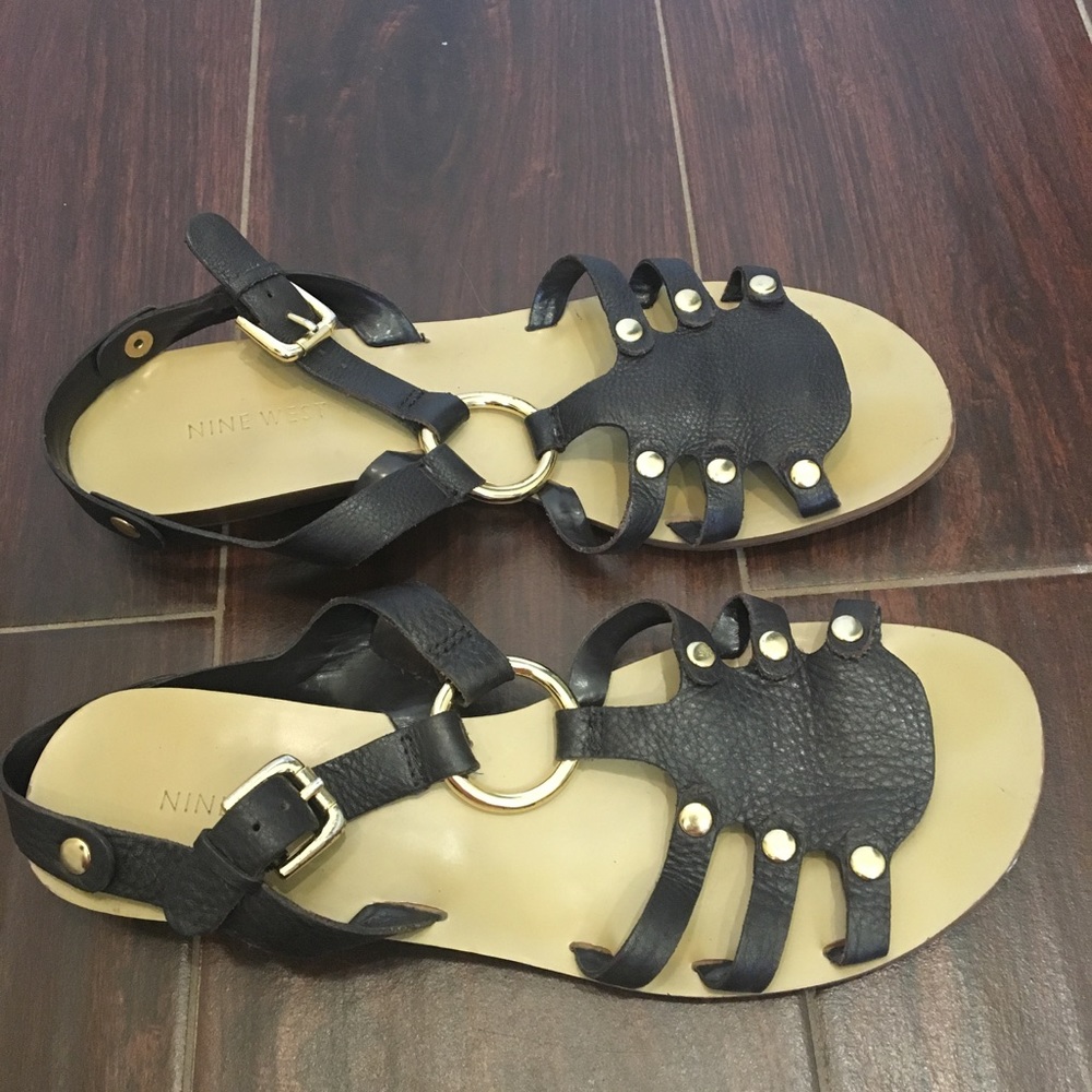 Sandals - Picture 2 of 2