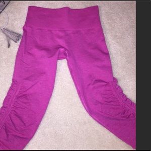 Lululemon Pink in the flow crops