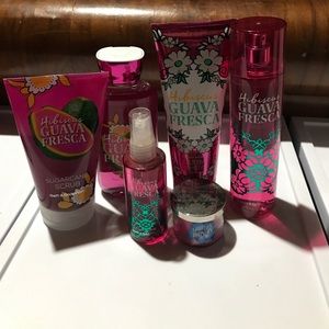 Bath and Body Works Hibiscus Guava Fresca Set
