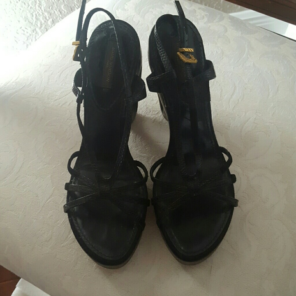 Louis Vuitton Frieque - Picture 2 of 6