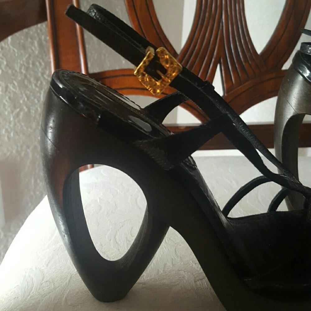 Louis Vuitton Frieque - Picture 4 of 6