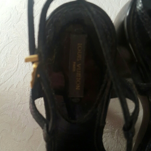 Louis Vuitton Frieque - Picture 3 of 6