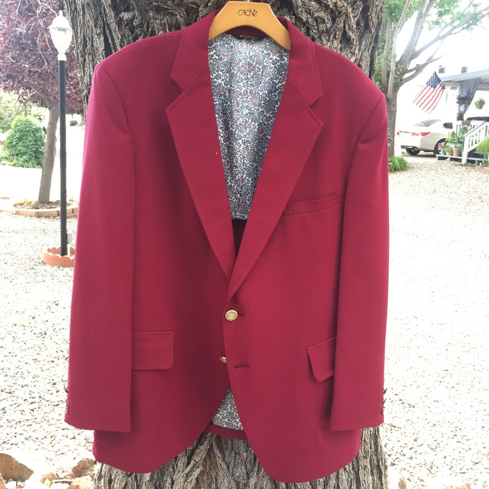 VINTAGE CUSTOM BLAZER, MAROON SIZE:45 BARELY WORN!