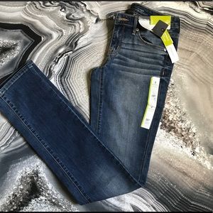 ✅SOLD✅MOSSIMO Super Stretchy Straight Mid Rise