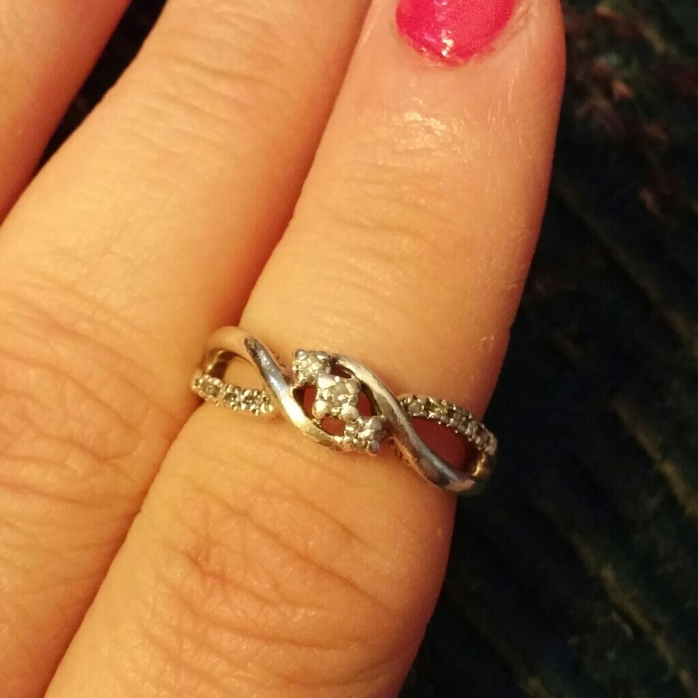 Sterling/Diamond Ring