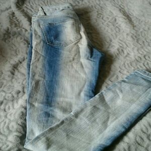 Blue skinny jeans