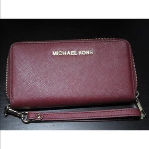 Michael Kors Mulberry Wristlet